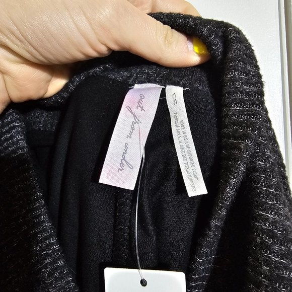 🏷️NWT UO Lounge Set! Tate Cozy Knit Layered Top & Mini Skort Set In Black - S/M - Picture 14 of 16